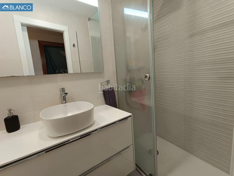 Foto 724fbc80-b914-4824-89ed-6574dd25141a. Pis amb calefacció a Collblanc Hospitalet de Llobregat (L´)