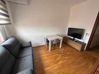 Piso en Sants. Ático muy soleado en venta