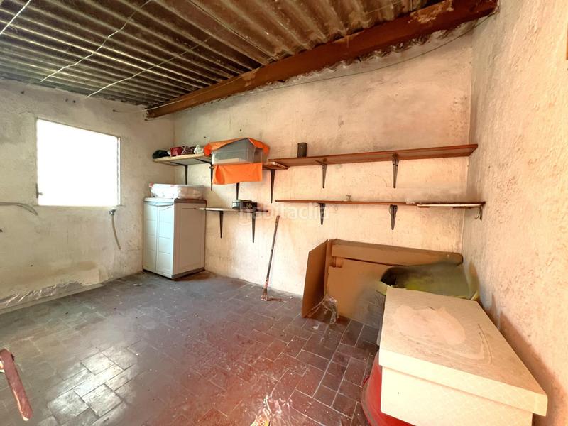 Foto 9f869cfe-2ea9-4ea3-9b6a-4def3f7c0350. Casa con riscaldamento parcheggio in Pubilla Cases Hospitalet de Llobregat (L´)