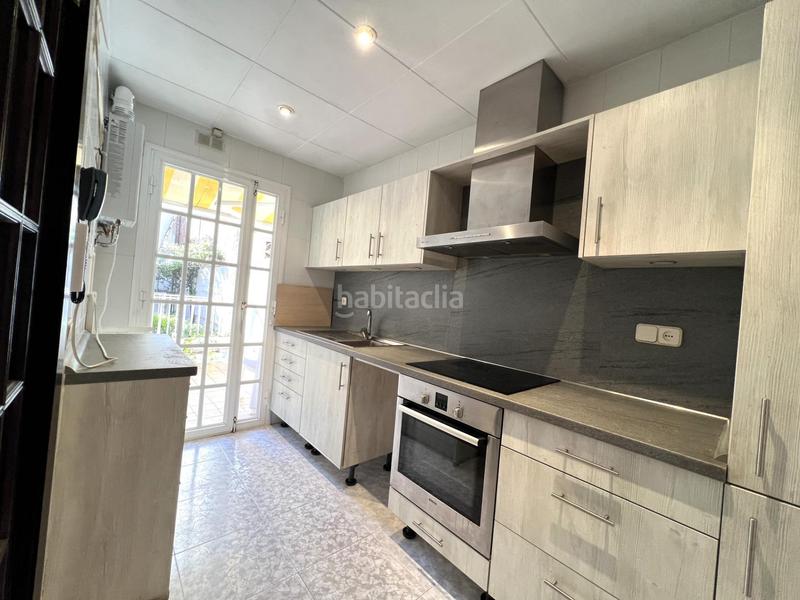 Foto e5c8ef37-55d1-4f99-bc19-09cfd33e79ac. Casa con riscaldamento parcheggio in Pubilla Cases Hospitalet de Llobregat (L´)