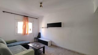 Pis  Calle enric prat de la riba d'. Oportunida en hospitalet centro,piso con 3 habitaciones, exterio