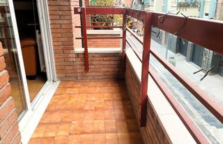 House in Centre. Espectacular casa pareada en venta  en el centro de cornella con