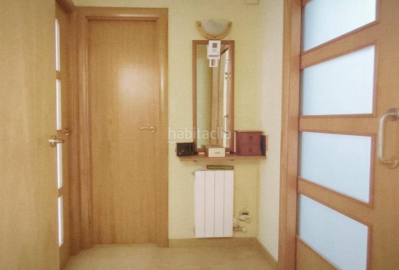 Foto 519ec21b-0999-4ab5-af29-070075bdf924. Casa espectacular casa pareada en venta en el centro de cornella con parking y trastero en Cornellà de Llobregat