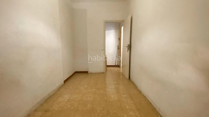 Foto 02e403e0-c358-41b1-bf30-e606a8c3462a. Piso en Sants-Badal Barcelona