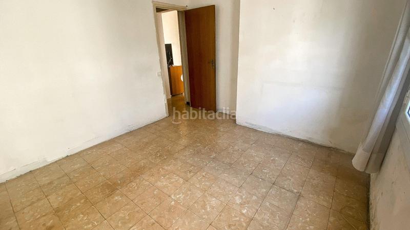 Foto b5847b5e-1322-4c16-a9d3-c1ad07f39f1b. Piso en Sants-Badal Barcelona