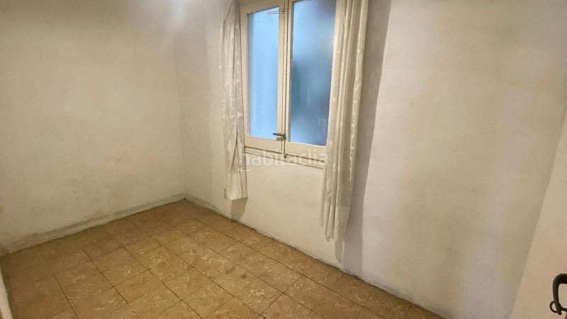 Foto f65caf35-cdf6-4f4b-9fb1-d7329b68cba3. Piso en Sants-Badal Barcelona