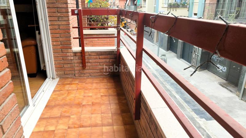 Foto 0884203c-d5c1-4089-a4af-5693200f3db4. Casa  apareada en venta en cornella centro con parquin de 40 m2 3 habitaciones 3 baños en Cornellà de Llobregat