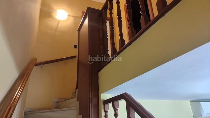 Foto 6e166302-f12b-4e95-af3f-3b6038b733f3. Casa  apareada en venta en cornella centro con parquin de 40 m2 3 habitaciones 3 baños en Cornellà de Llobregat