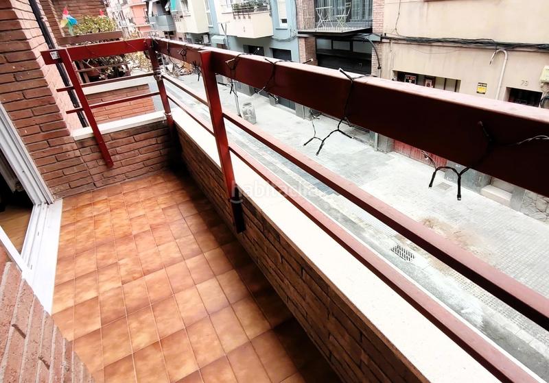 Foto 8712f396-3dc5-4d37-a279-3b30c74aac71. Casa  apareada en venta en cornella centro con parquin de 40 m2 3 habitaciones 3 baños en Cornellà de Llobregat