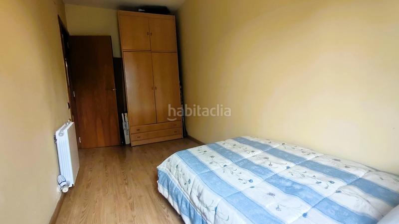 Foto 97cc2e70-bd35-4638-8c49-1b4cee1a96ed. Casa  apareada en venta en cornella centro con parquin de 40 m2 3 habitaciones 3 baños en Cornellà de Llobregat