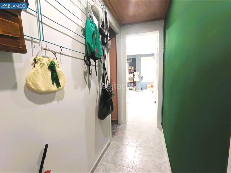 Foto ec2d5bda-4943-41f9-b7e5-50812b4fb634. Piso  reformado en finca con ascensor. visitas a partir de septiembre en Hospitalet de Llobregat (L´)