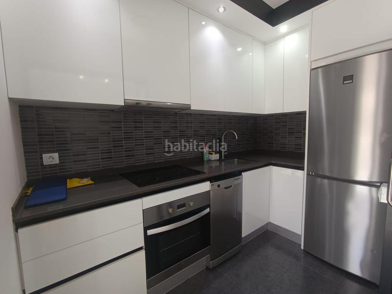 Foto 82acb7b4-ffe0-4cd0-9592-1bd937c88313. Piso  en venta en Collblanc en Collblanc Hospitalet de Llobregat (L´)