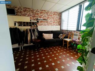 Appartement à Cortes-Huertas. Muy cerca del mercado de collblanc!!!!