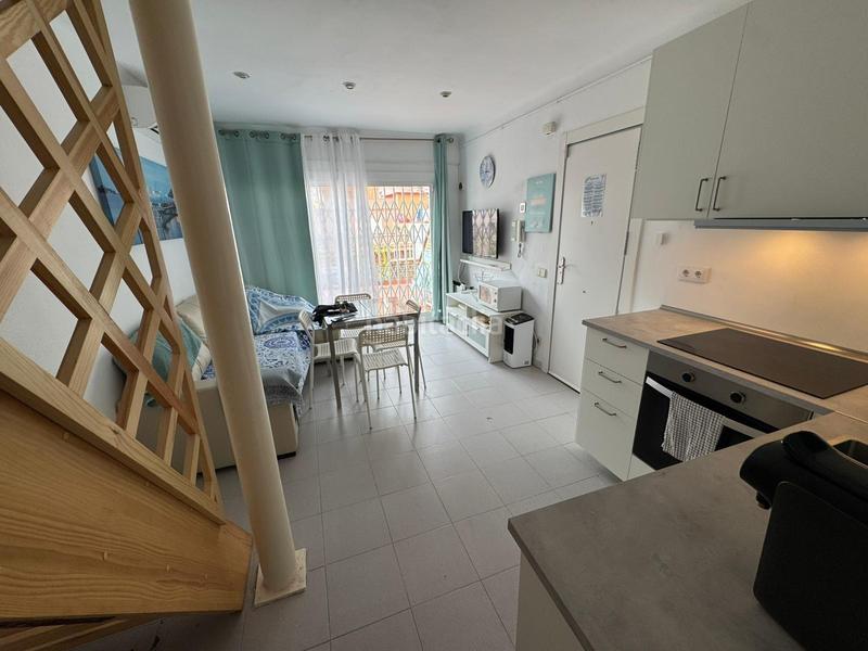 Foto 43c4b09b-8ad9-4328-9f24-54be65b22e07. Dúplex duplex en venta en Pubilla Cases en Pubilla Cases Hospitalet de Llobregat (L´)