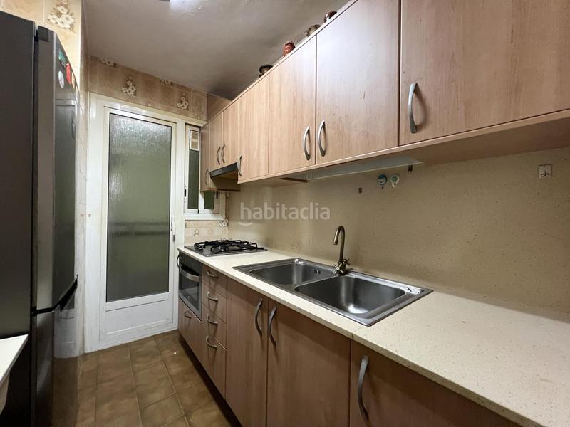 Foto 1acda35d-7ad7-4ffe-9feb-43629526628a. Appartamento in La Florida Hospitalet de Llobregat (L´)