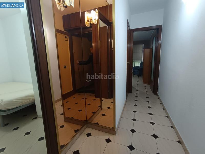 Foto 2cad50c0-88d8-4c24-8420-7abe188948a0. Piso amplio piso de 2 habitaciones !!!!! en Collblanc Hospitalet de Llobregat (L´)