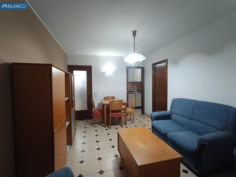 Foto c8c6f61f-f065-45f9-91d2-dd5b9add82f8. Piso amplio piso de 2 habitaciones !!!!! en Collblanc Hospitalet de Llobregat (L´)