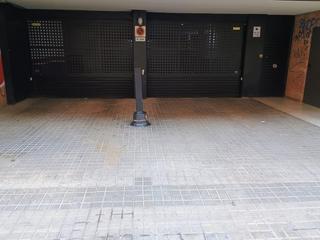 Autoparkplatz in Sants-Badal