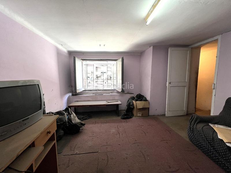 Foto 00150a81-710b-4224-89cd-777cb72a57ae. Pas-de-porte local commercial dans Pubilla Cases Hospitalet de Llobregat (L´)