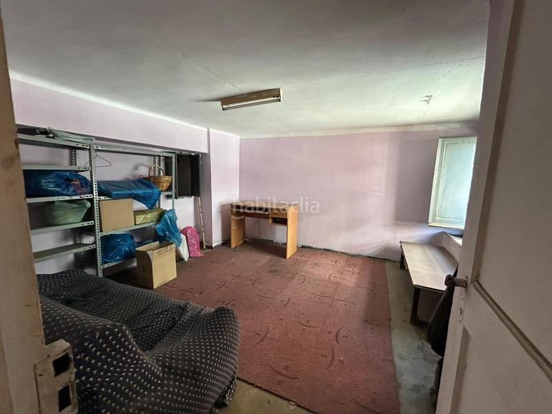 Foto af072a18-ee53-49eb-b091-2e31f882fd6e. Pas-de-porte local commercial dans Pubilla Cases Hospitalet de Llobregat (L´)