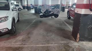 Parking coche en Pubilla Cases. Oportunidad parquin coche grande en venta en can vidalet