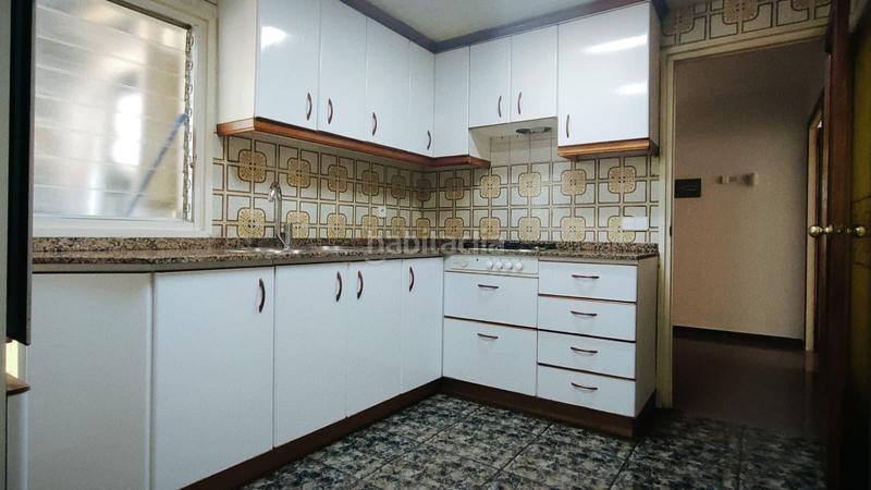 Foto 0d1133aa-36bd-4bdf-bd8f-a6a5620e7ac7. Flat with heating in Montesa Esplugues de Llobregat