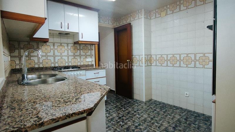 Foto 460c180e-41cd-415b-b610-6896f72ed5ad. Flat with heating in Montesa Esplugues de Llobregat