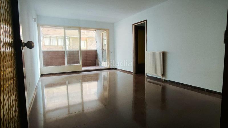 Foto 4e6d1cff-eb9c-4b89-8c3c-d329b431fb9f. Flat with heating in Montesa Esplugues de Llobregat