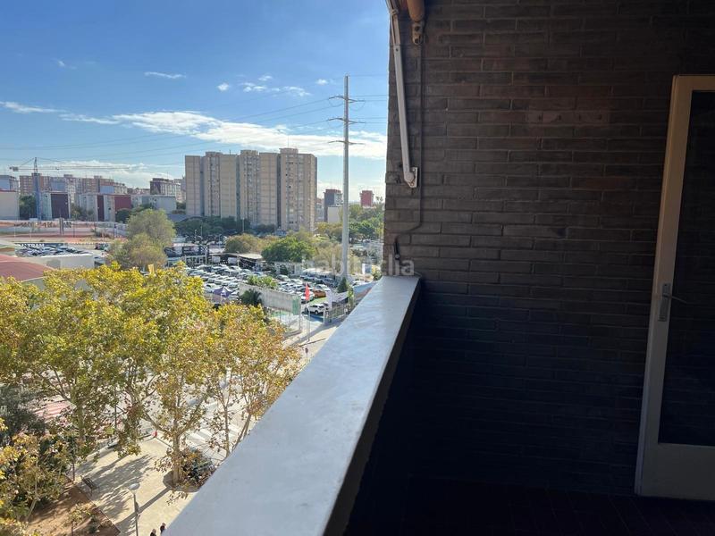 Foto d2b2a68a-3e07-456b-8ea8-be51a440625b. Flat with heating in Montesa Esplugues de Llobregat