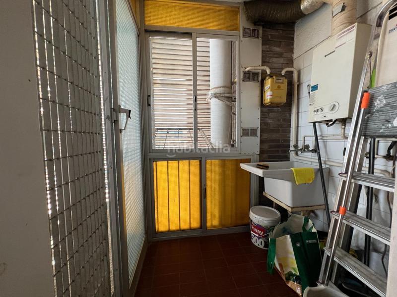 Foto 36071e1d-c23c-4f55-b898-2bf7f1c1b596. Etagenwohnung mit heizung in Montesa Esplugues de Llobregat