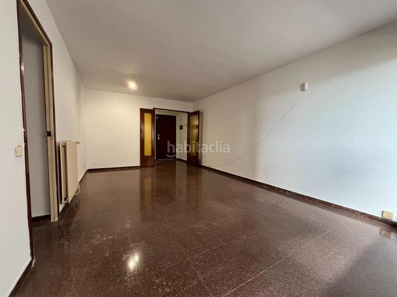 Foto 2a2778e7-10b4-4525-8426-6222b8068689. Flat with heating in Montesa Esplugues de Llobregat
