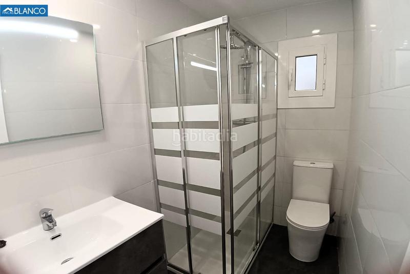 Foto 5513f301-6e1b-4970-a26d-f7a37f47c9fa. Pis a Collblanc Hospitalet de Llobregat (L´)