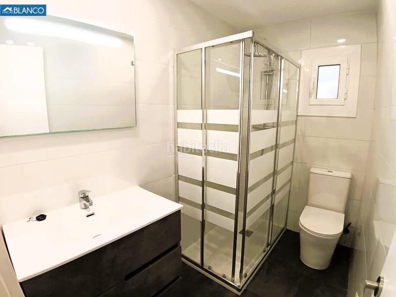 Foto df25dae0-6e6a-4467-a33a-8c2766dfa2c6. Pis a Collblanc Hospitalet de Llobregat (L´)