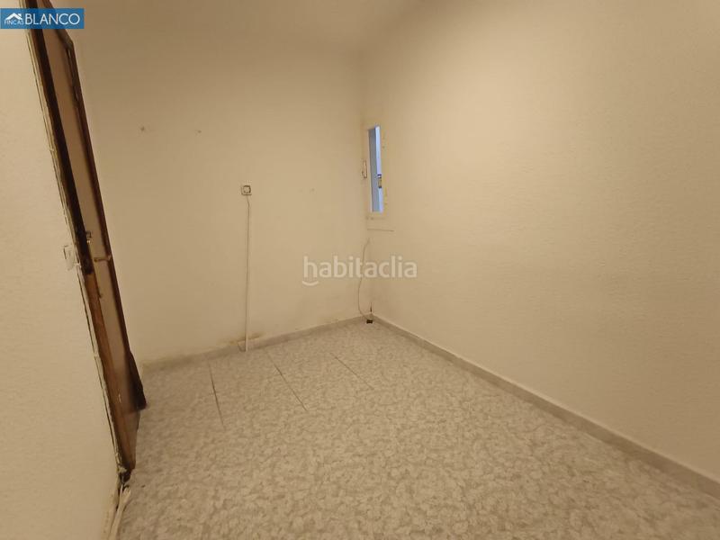 Foto 3756bace-7eef-4db5-896b-e537a720430e. Pis a Collblanc Hospitalet de Llobregat (L´)