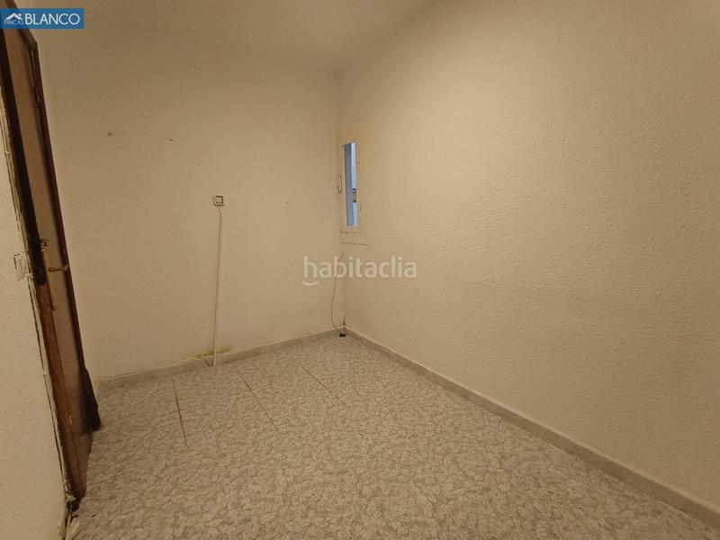 Foto c1321b64-3311-44b7-9d69-445a0befb3a1. Pis a Collblanc Hospitalet de Llobregat (L´)