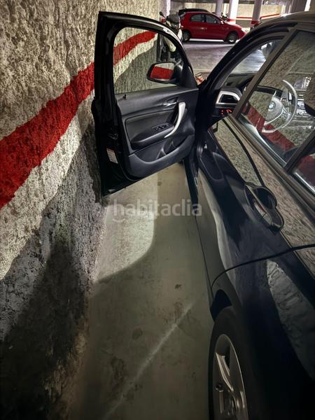 Foto bc22f51a-d35e-46ec-a5ae-68a389fb656a. Aparcament cotxe a Molins de Rei