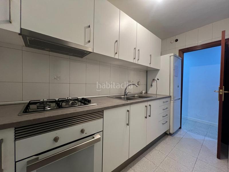 Foto d9f0f1b0-bee2-4a4a-afbd-83dc54642643. Appartement dans Les Planes Hospitalet de Llobregat (L´)