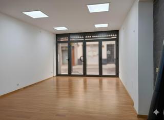 Local Comercial en Carrer de Joan Maragall