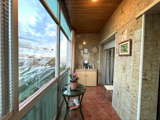 Flat in Les Planes. Inversores! gran oportunidad en lhospitalet de llobregat se vend