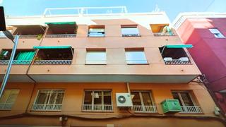 Etagenwohnung in La Plana. Oportunidad única en la plana, esplugues de llobregat