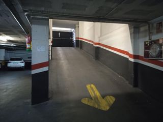 Autoparkplatz  Avenida de madrid