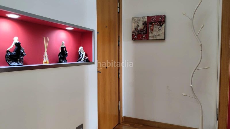 Foto f5341426-c153-48f4-ae73-cafeae120c71. Pis amb calefacció aparcament a Montesa Esplugues de Llobregat