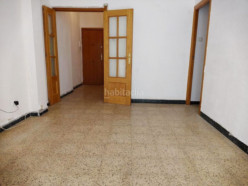 Foto 3578b060-9938-43d8-a664-9253838119ea. Pis a Sants-Badal Barcelona