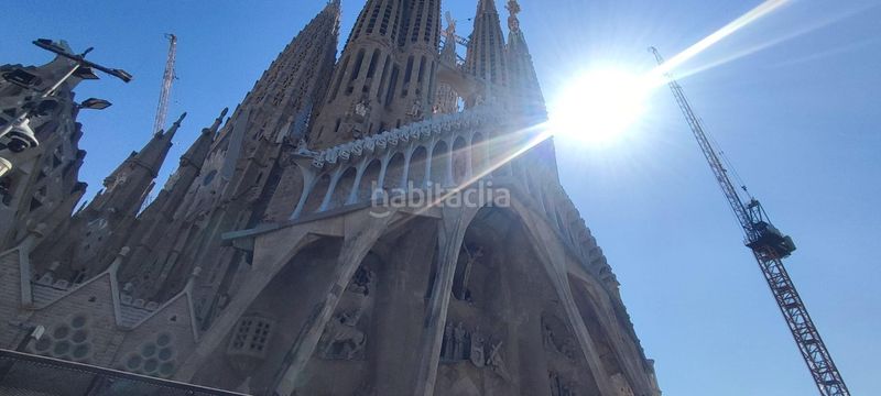 Foto f20c397b-24c0-4634-95c6-06e491c19477. Pis amb calefacció a Sagrada Família Barcelona