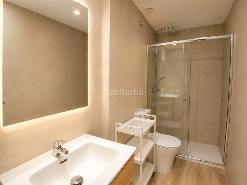 Foto 0fa221b6-69bd-410f-9a23-e3eb2c706b17. Local comercial a El Camp d´en Grassot i Gràcia Nova Barcelona