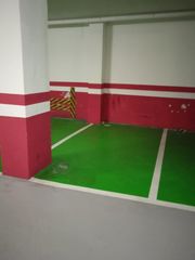 Aparcament cotxe a Pubilla Cases
