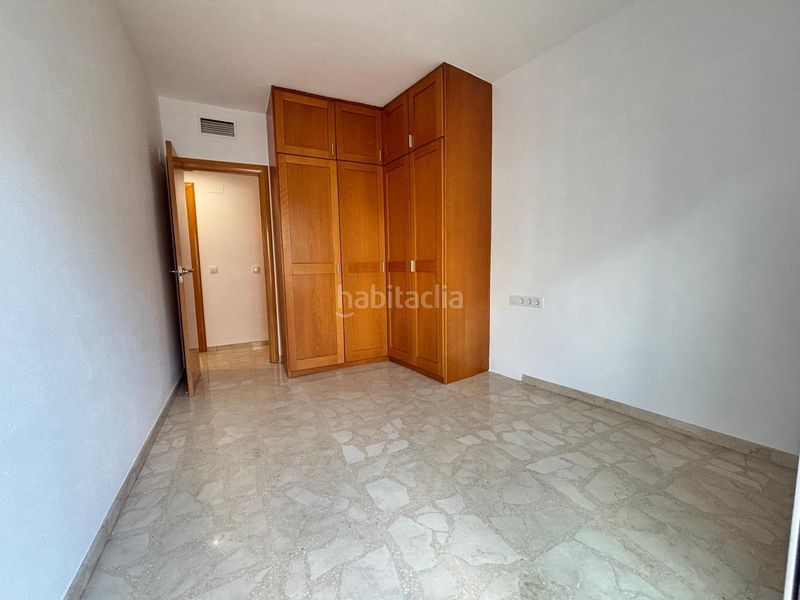 Foto c06beadc-57b7-4301-a163-d4456303eb57. Pis a Sants-Badal Barcelona