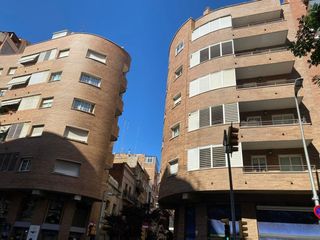 Pis a Sants-Badal