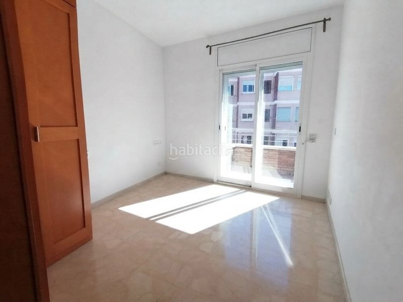 Foto a58e3872-4cc0-462f-b643-94d57fe7ffe0. Pis a Sants-Badal Barcelona
