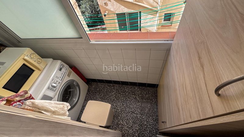 Foto bd2c4e05-def9-4b2a-ad92-a8708e08eeee. Pis a Sants-Badal Barcelona